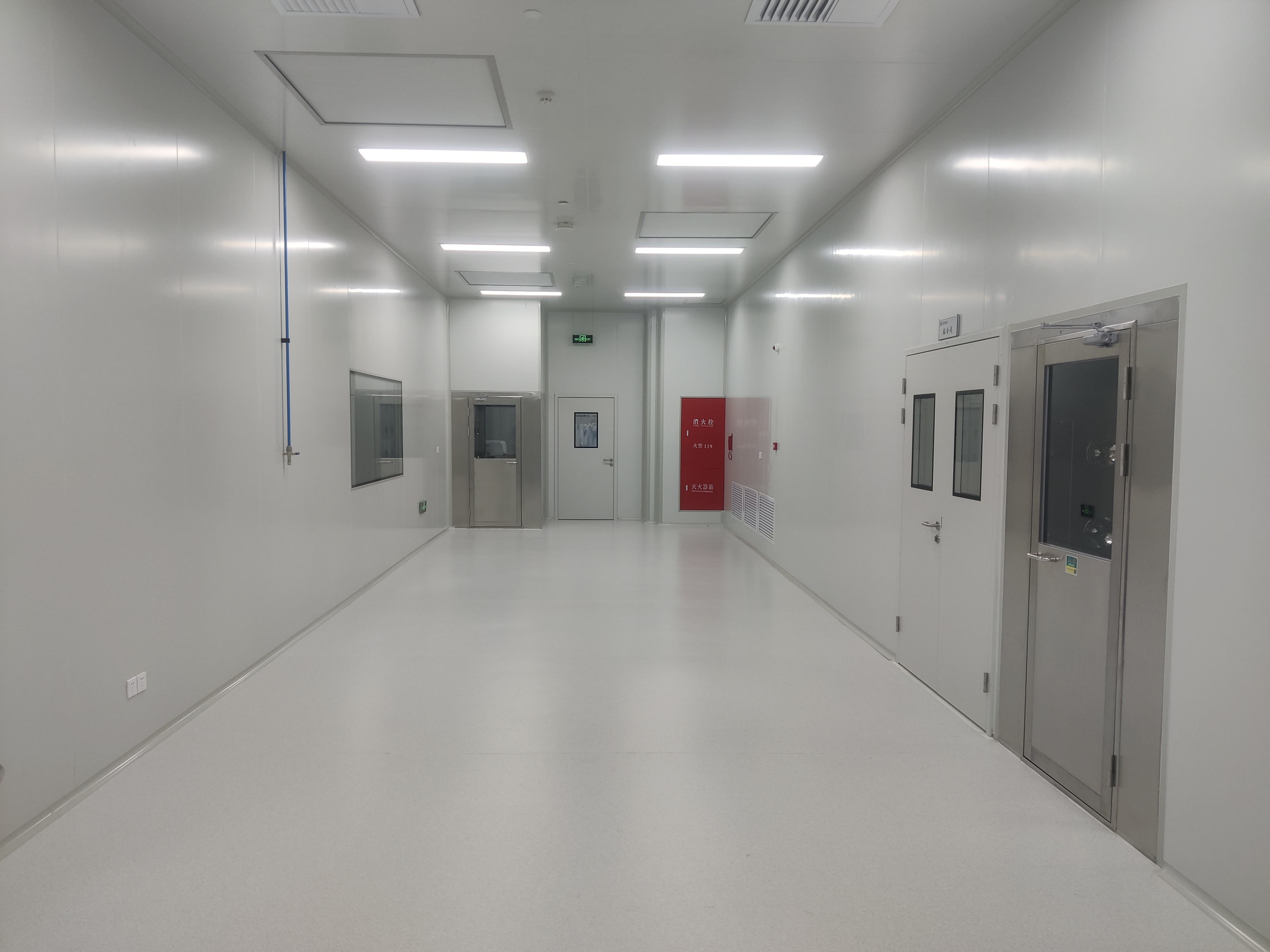 萬級潔凈區圖片