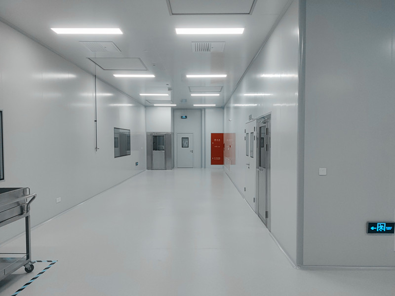 千級(jí)半導(dǎo)體潔凈車間圖片